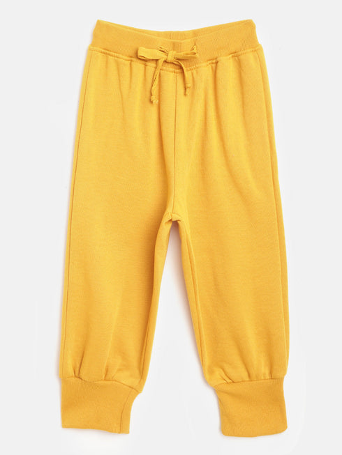 Girls Yellow Black Printed T-Shirt With Pyjamas